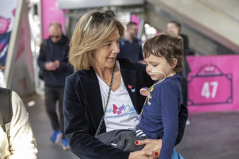 Soutenir les enfants dans leur combat contre le cancer